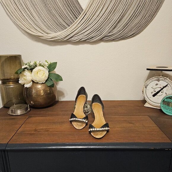 Dumond Rhinestone Kitten Heels Sz 36 (US 5.5) - Picture 2 of 9